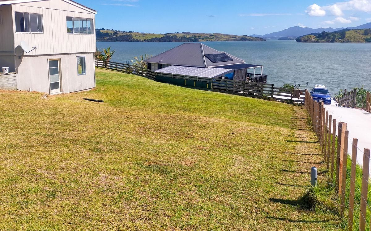 5B Manning Street, Rawene, Kaikohe - Carousel 1