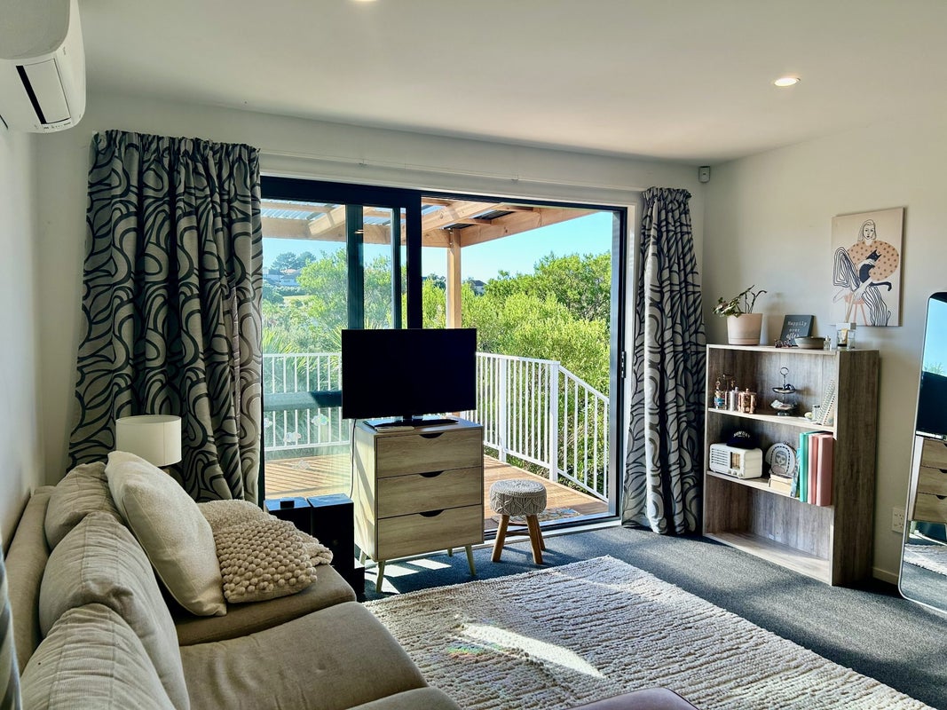 3 Pegasus Terrace, Gulf Harbour, Whangaparaoa - Carousel 2