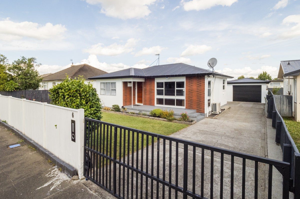 6 Milton Street, Roslyn, Palmerston North - Carousel 1