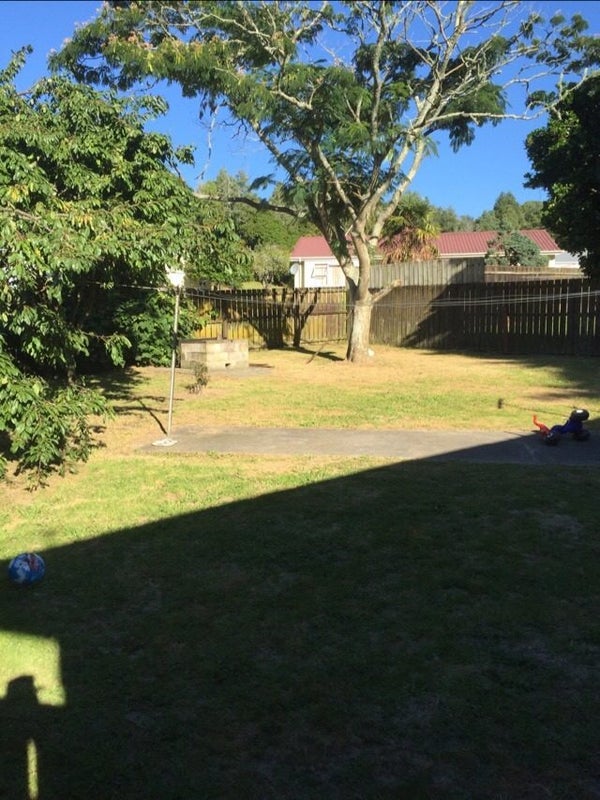 24 Redcrest Avenue, Red Hill, Papakura - Carousel 14
