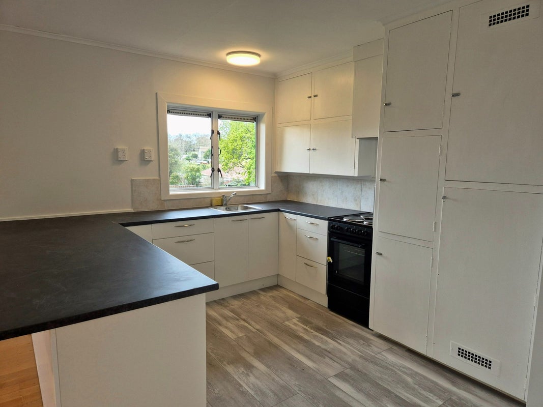 4 Cassino Street, Bayswater, Auckland - Carousel 2
