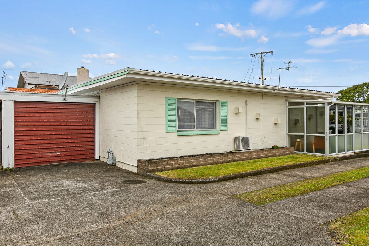 12A Massey Street, Westown, New Plymouth - Carousel 12