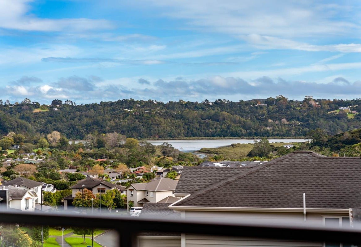 10 Anehu Place, Greenhithe, North Shore City, Auckland - Carousel 2