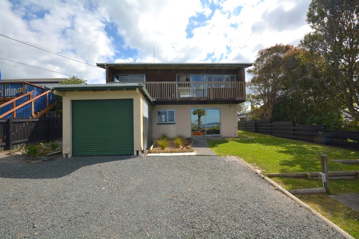 4 Virginia Circus, Snells Beach, Snells Beach - Carousel 1