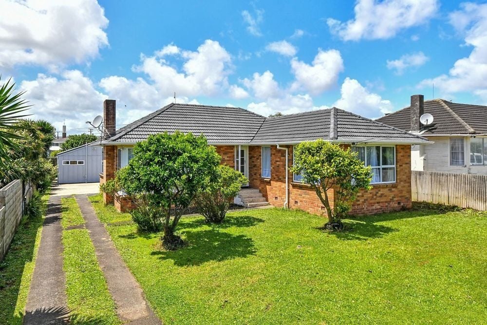 18 Collett Road, Otara, Auckland - Carousel 1