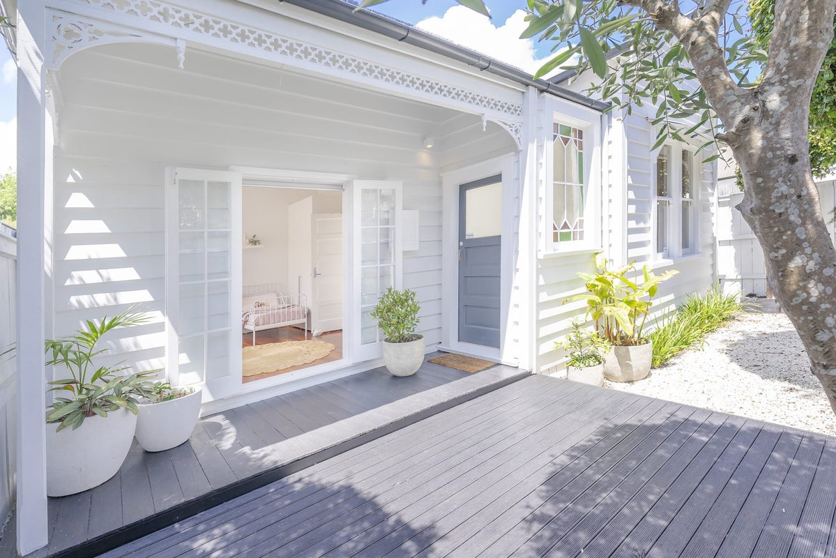 60 Sackville Street, Grey Lynn, Auckland - Carousel 1