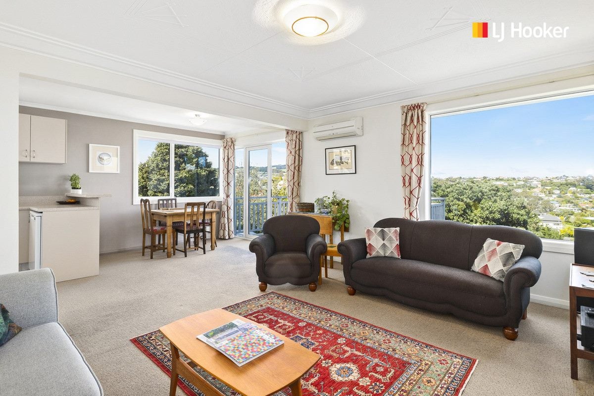 35 Glendevon Place, Vauxhall, Dunedin - Carousel 1