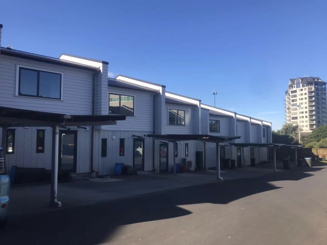 49/3 Burton Street, Grafton, Auckland - Carousel 1