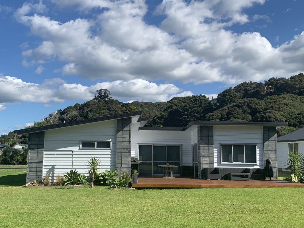 6 Platinum Place, Matapouri, Whangarei - Carousel 1