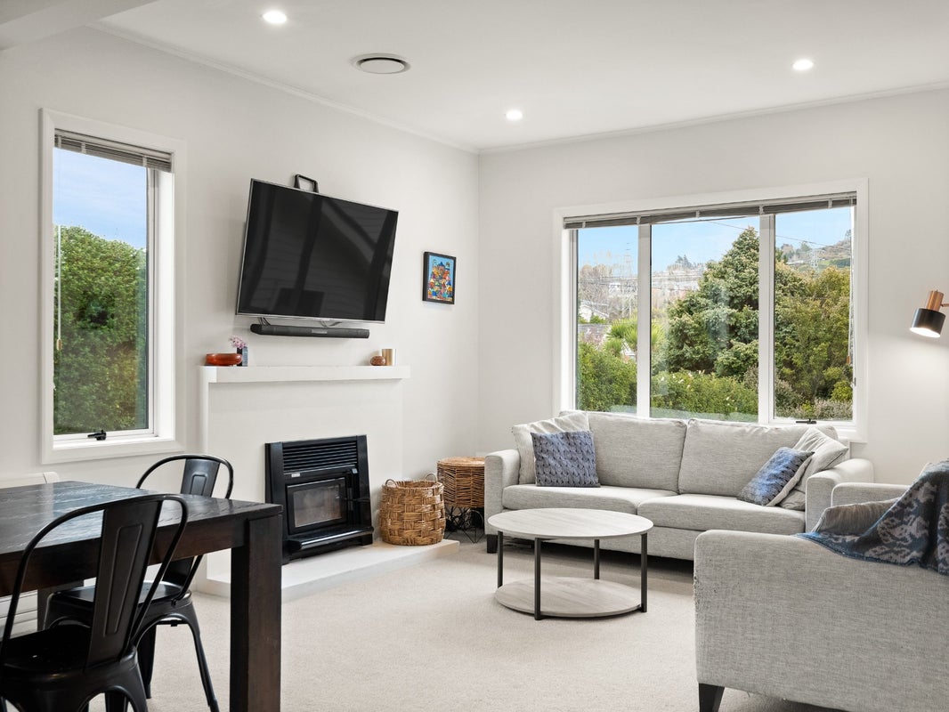12 Strathearn Avenue, Wakari, Dunedin - Carousel 2