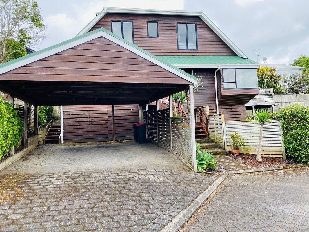 82F Clonbern Road, Remuera, Auckland - Carousel 2