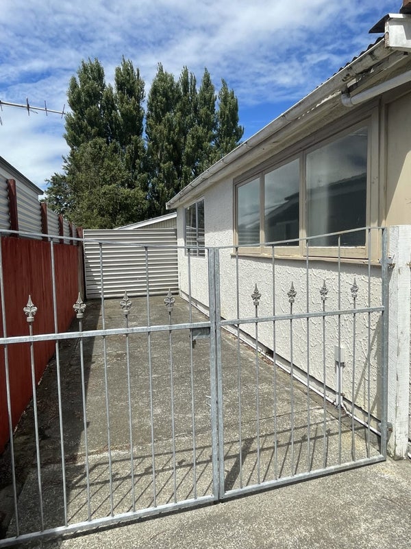 60 Smith Street, Woolston, Christchurch - Carousel 12