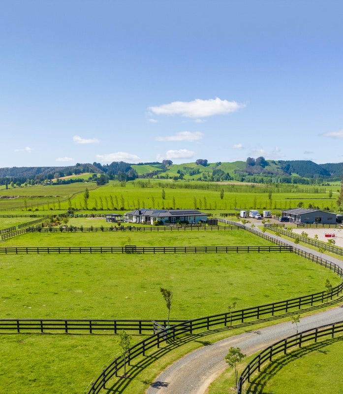1810 Broadlands Road, Broadlands, Reporoa - Carousel 26