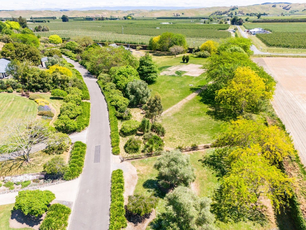 670 Swamp Road, Puketapu, Napier - Carousel 1