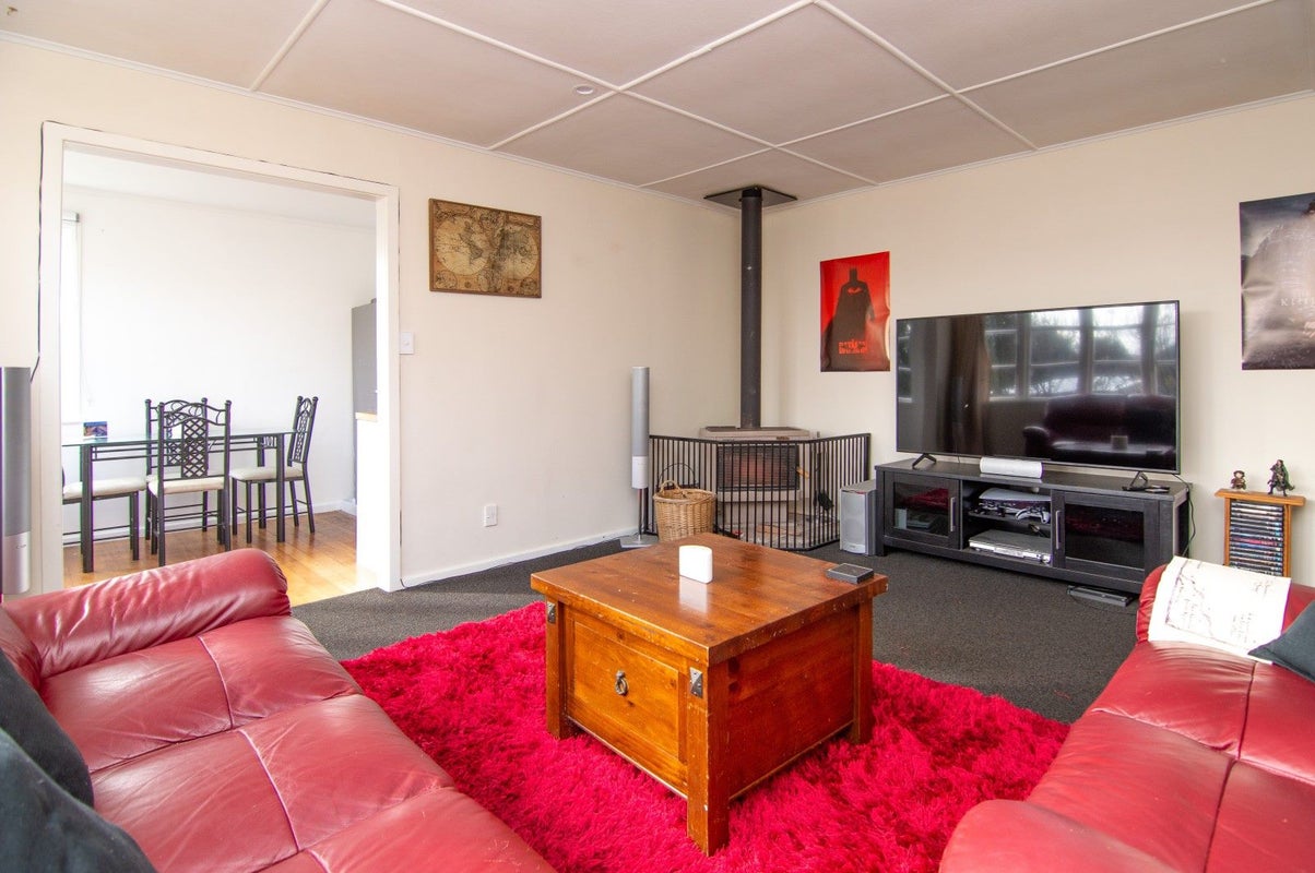6 Andrew Avenue, Roslyn, Palmerston North - Carousel 2