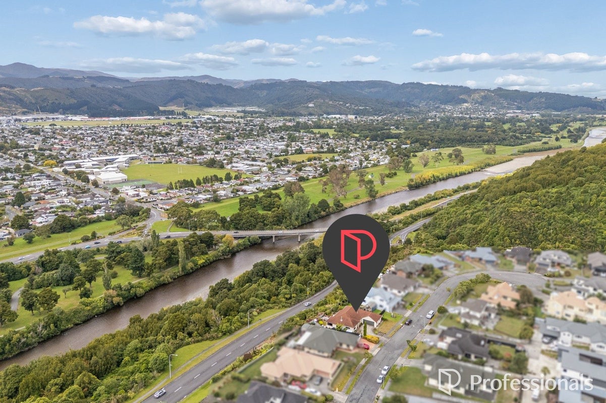 13 Birkinshaw Grove, Riverstone Terraces, Upper Hutt - Carousel 19