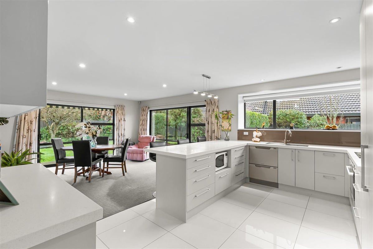 25 Corfe Street, Ilam, Christchurch - Carousel 2