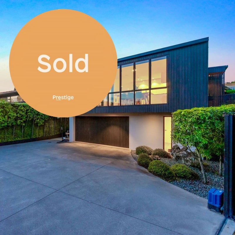 4 Gulf View Road, Murrays Bay, Auckland - Carousel 1