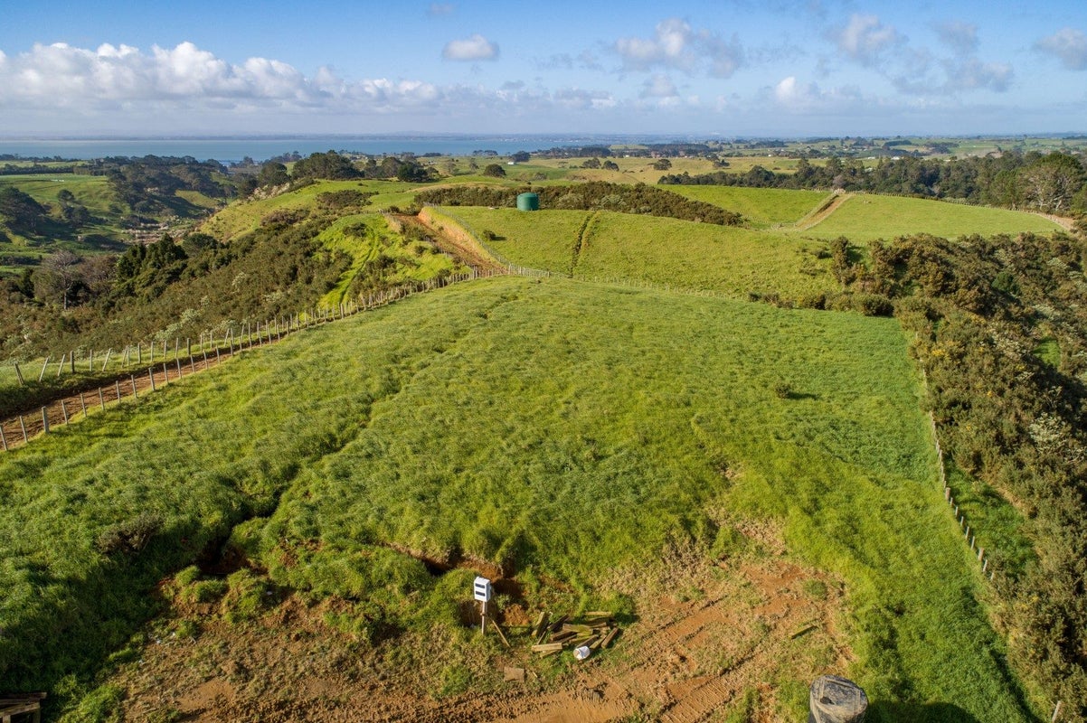 80 Grahams Beach Road, Manukau Heads, Awhitu - Carousel 1