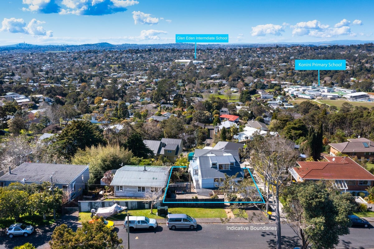 58 Shetland Street, Glen Eden, Auckland - Carousel 23