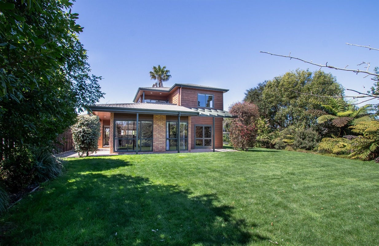 3 Ashmore Court, Huntington, Hamilton - Carousel 1