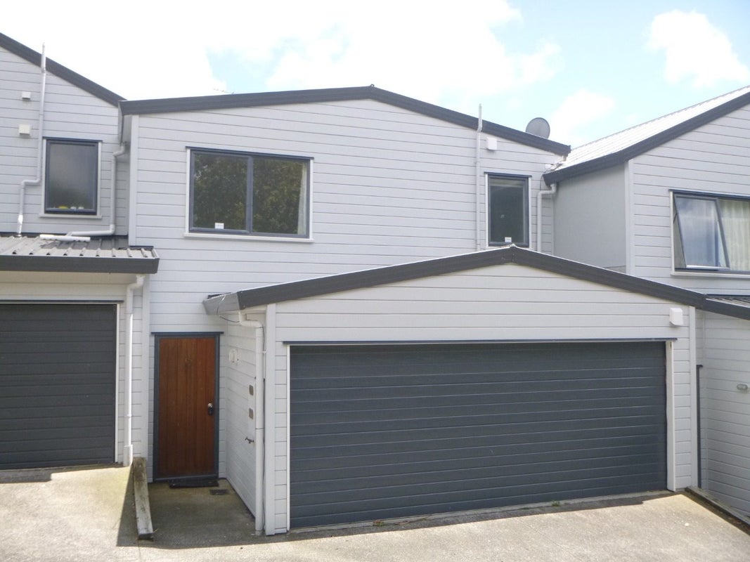 15/3 Erewhon Place, Birkdale, Auckland - Carousel 1