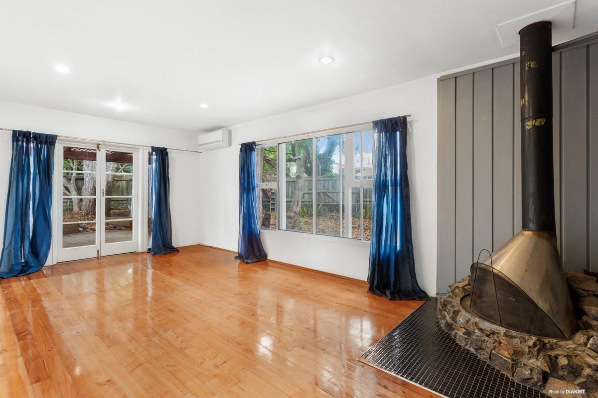 46A Eskdale Road, Birkdale, Auckland - Carousel 1