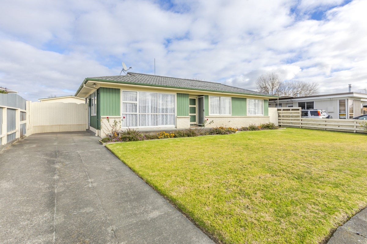 9 Coventry Avenue, Tamatea, Napier - Carousel 1