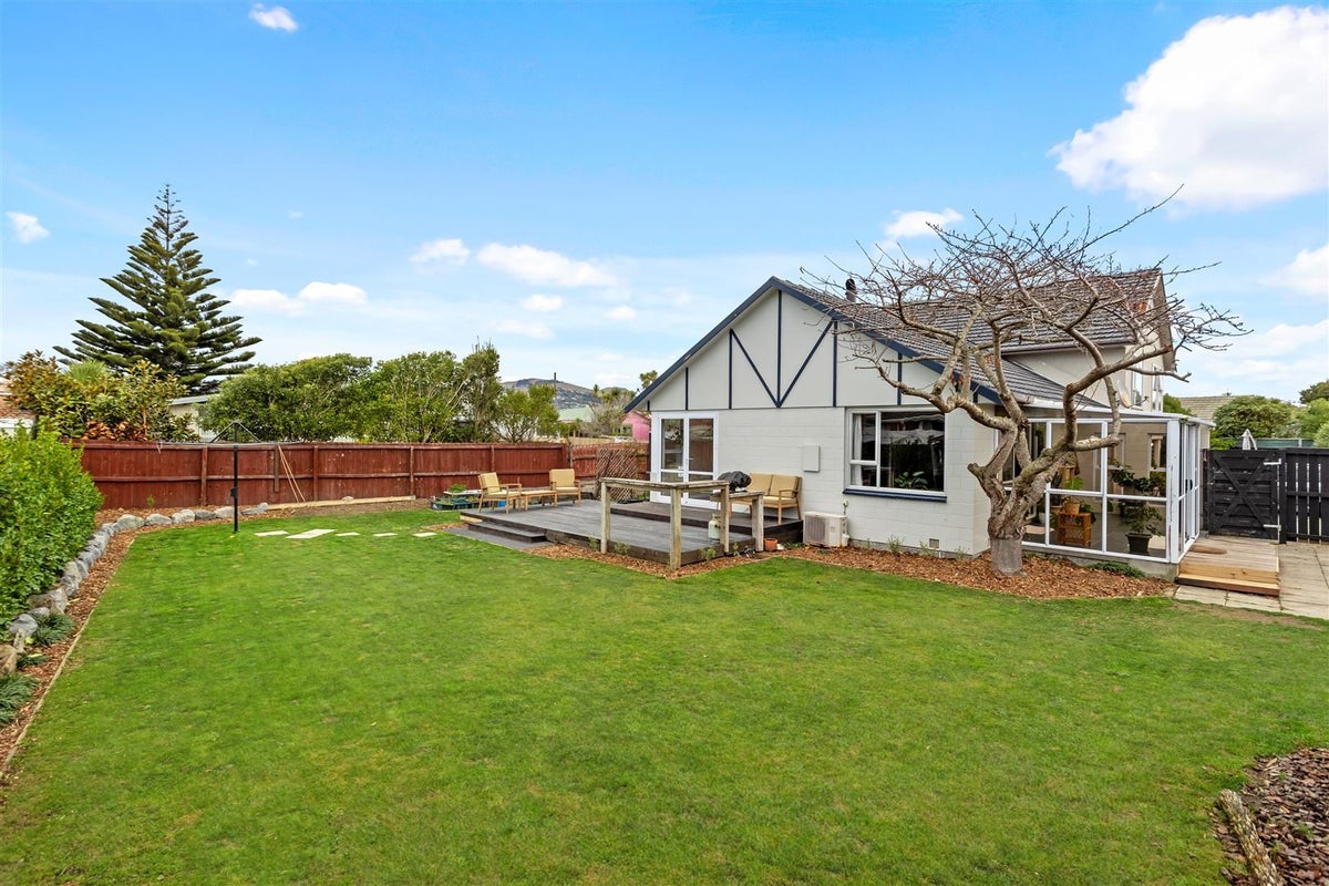1/311A Estuary Road, New Brighton, Christchurch - Carousel 1