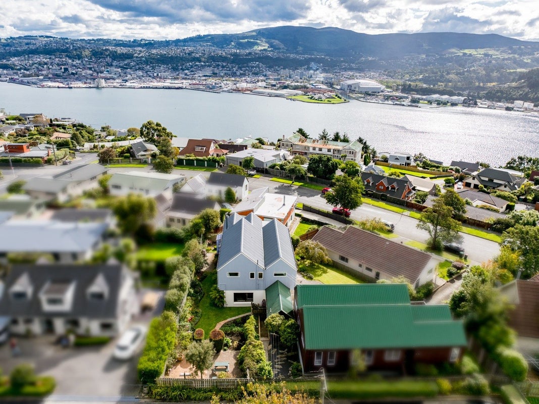 216 Larnach Road, Waverley, Dunedin - Carousel 2