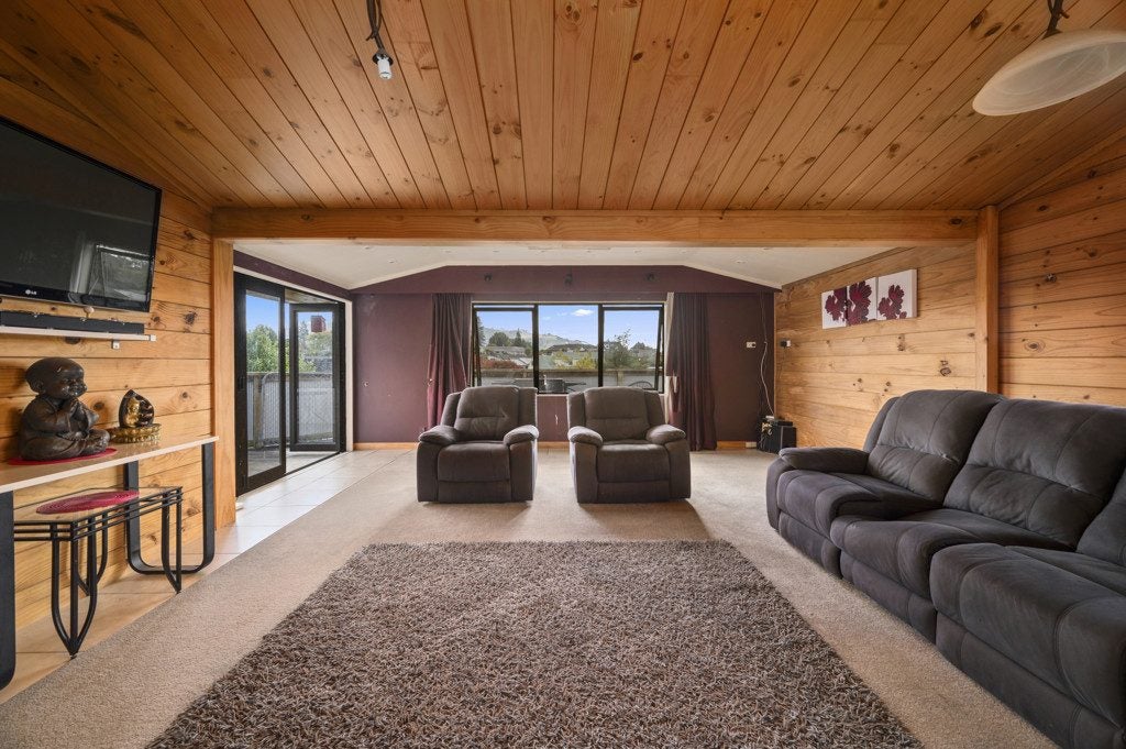 27 Petrie Street, Pomare, Rotorua - Carousel 1