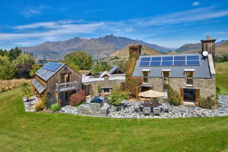 31 Mountain View Road, Dalefield, Queenstown - Carousel 2