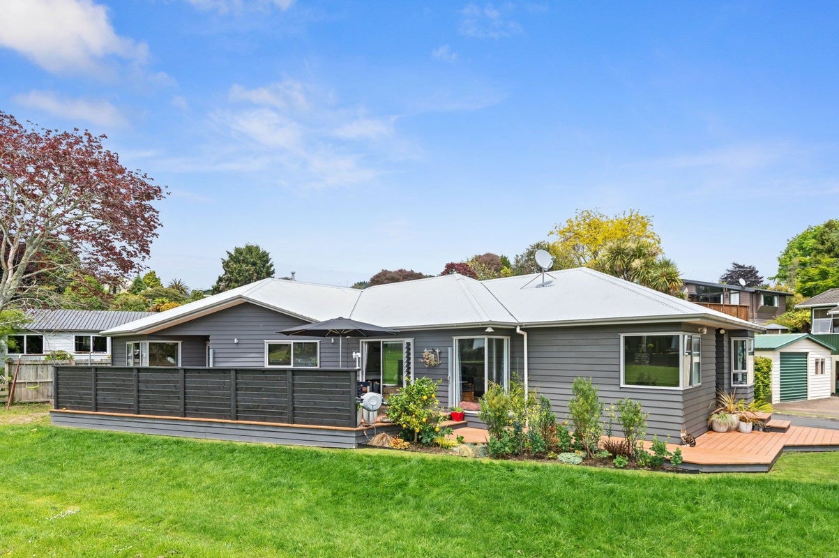 3A Blackmore Drive, Lynmore, Rotorua - Carousel 22