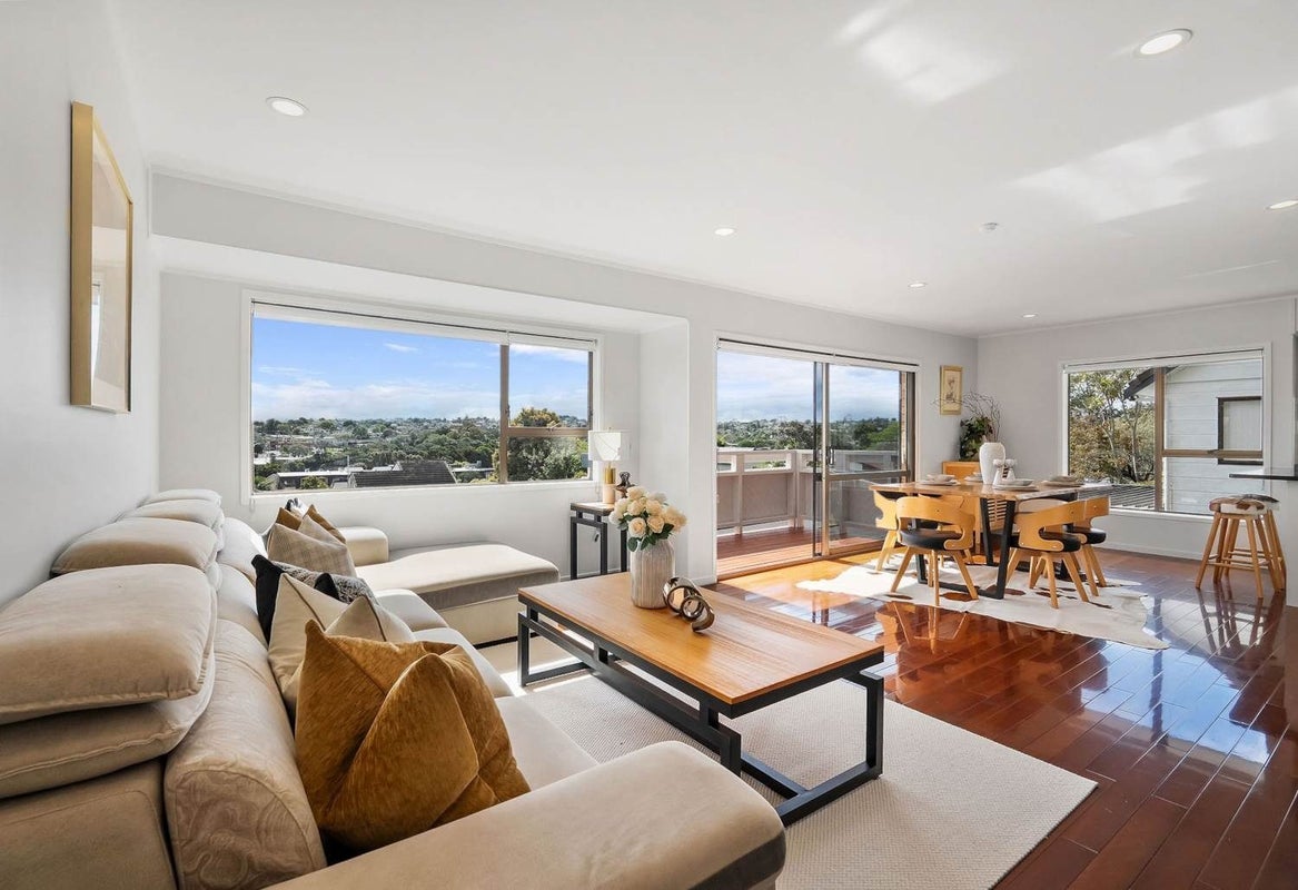 59 Kennedy Avenue, Forrest Hill, Auckland - Carousel 2