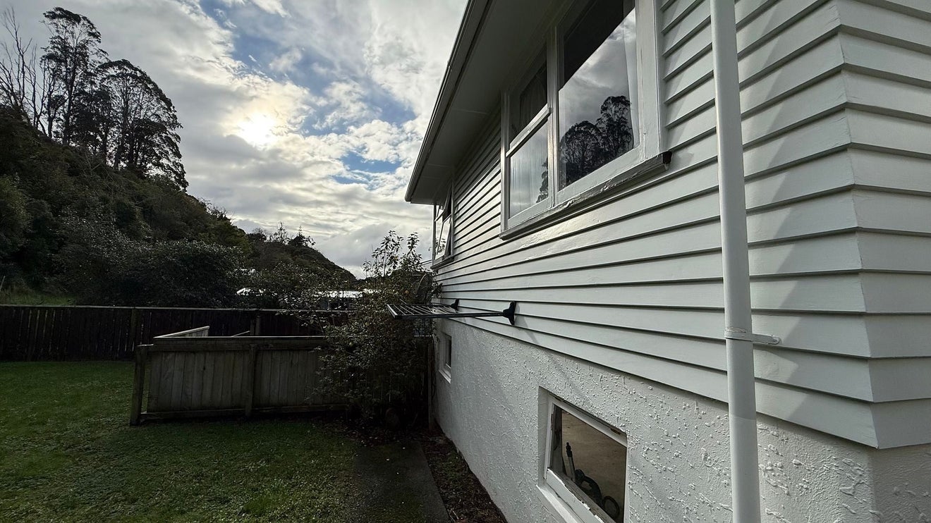 60 Chester Road, Tawa, Wellington - Carousel 16