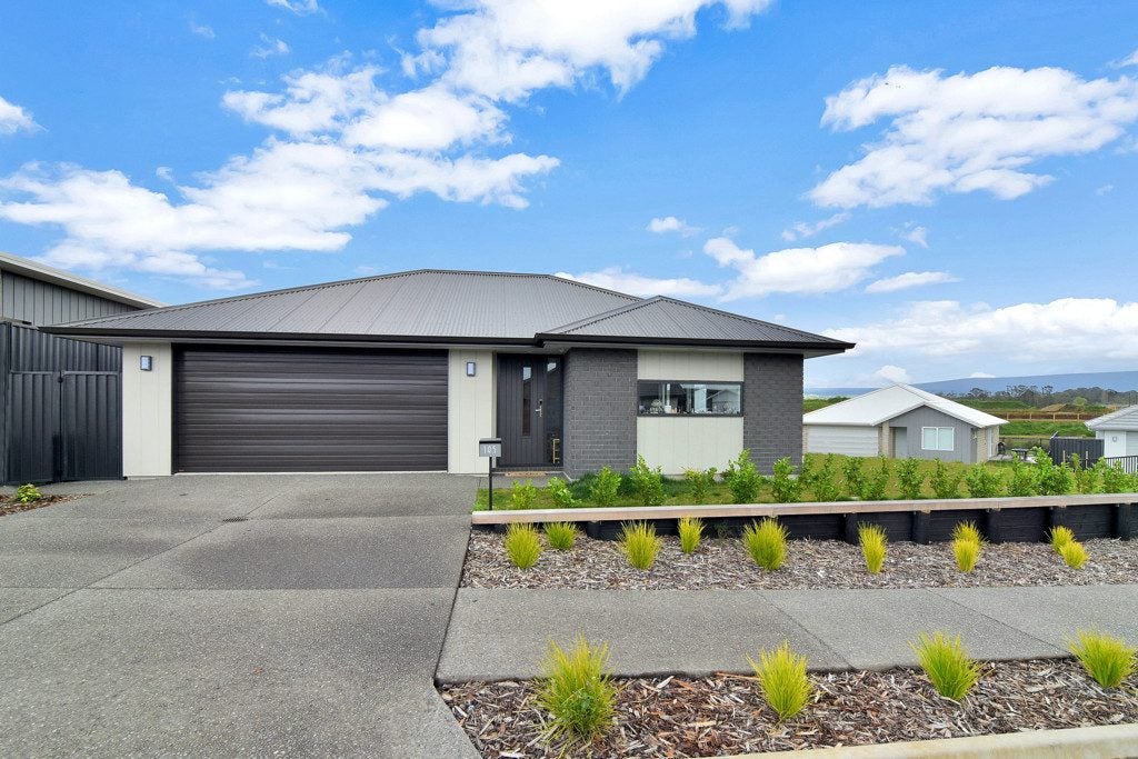 105 Sentinel Avenue, Omokoroa, Omokoroa - Carousel 2