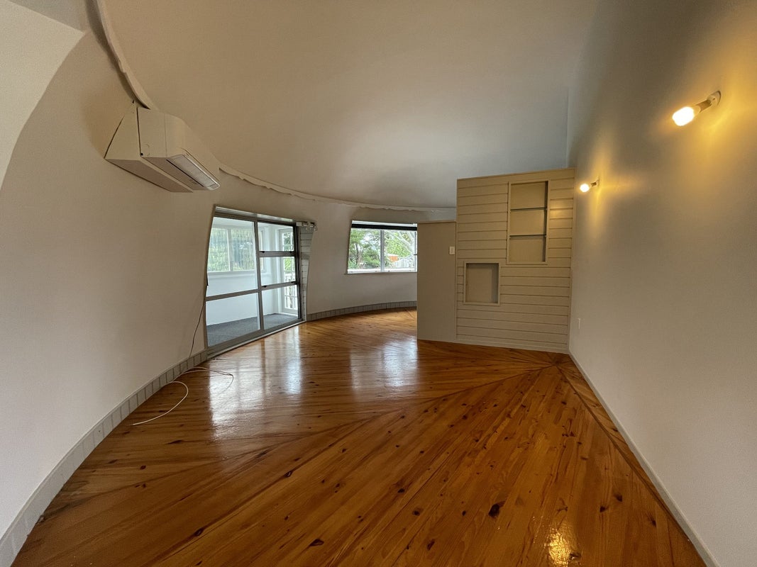 542A Whangaparaoa Road, Stanmore Bay, Whangaparaoa - Carousel 2