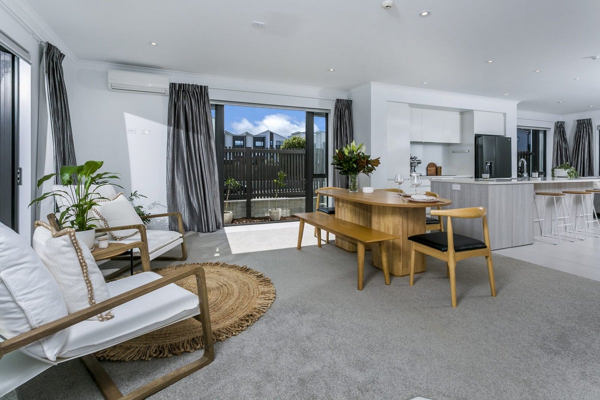 88 Squadron Drive, Hobsonville, Auckland - Carousel 2