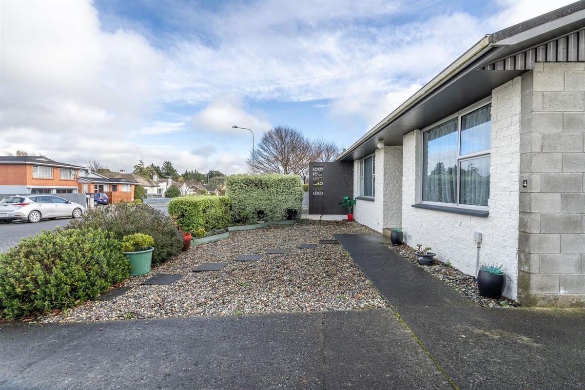 4/22 Catherine Street, Windsor, Invercargill - Carousel 17