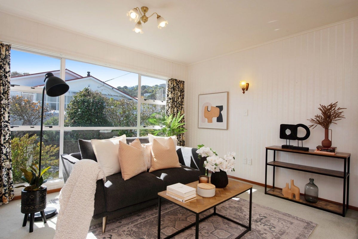 111A Darlington Road, Miramar, Wellington - Carousel 2