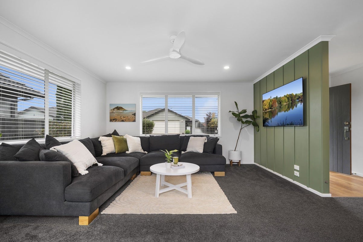 5 Montrose Place, Pyes Pa, Tauranga - Carousel 2