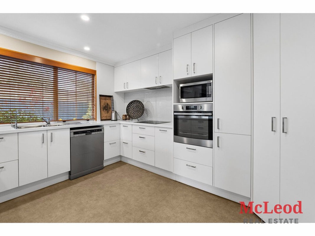 90 Pages Road, Allenton, Ashburton - Carousel 1