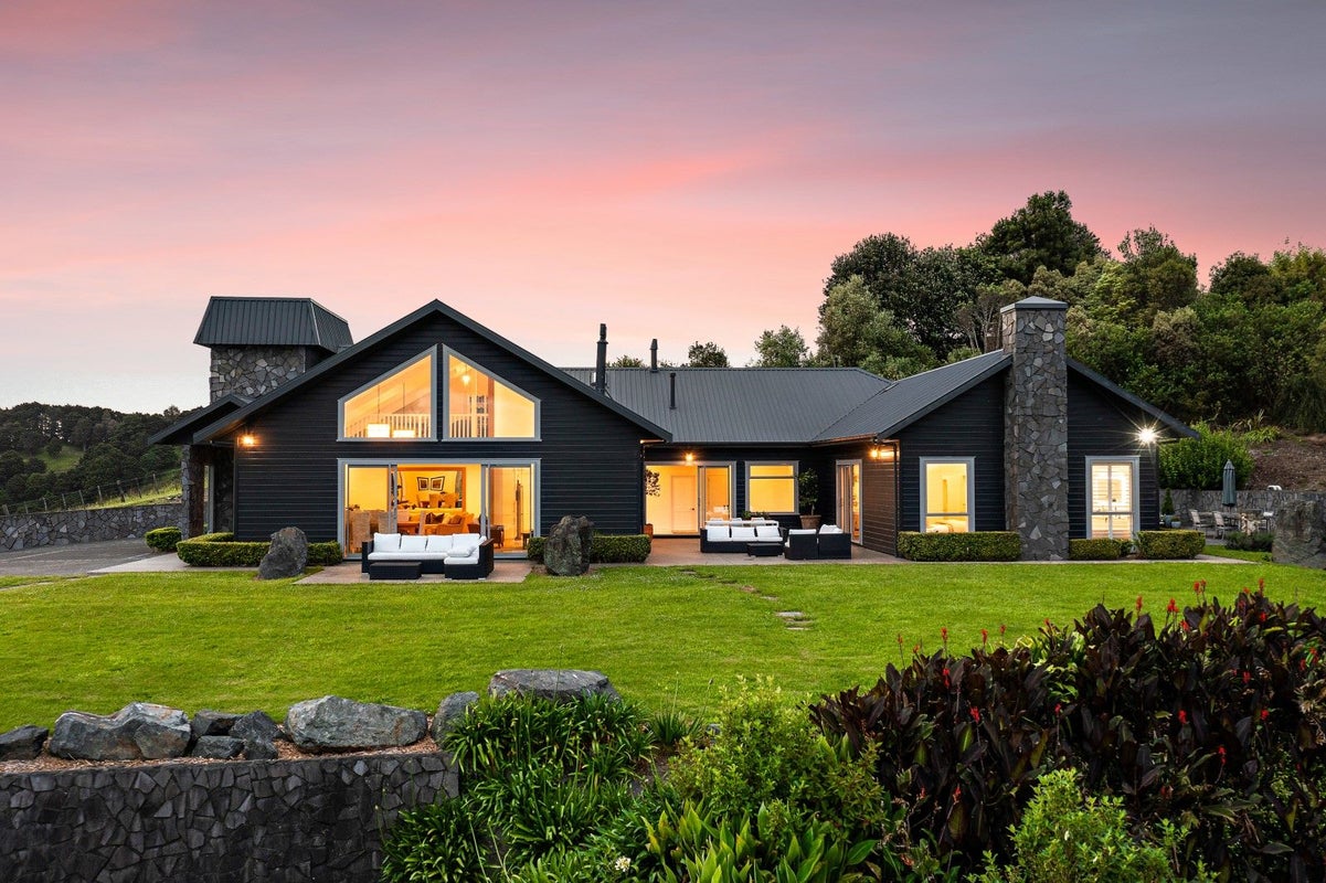 5 Hall Lane, Kaipara Flats, Warkworth - Carousel 2