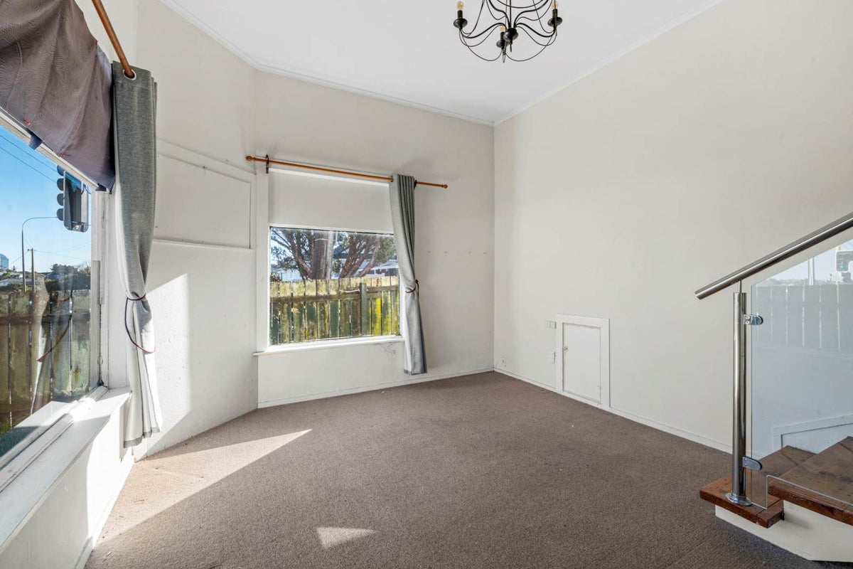 1/176 Lake Road, Belmont, Auckland - Carousel 8