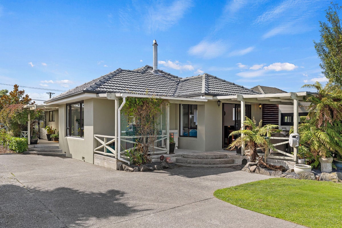 72 Breezes Road, Avondale, Christchurch - Carousel 2