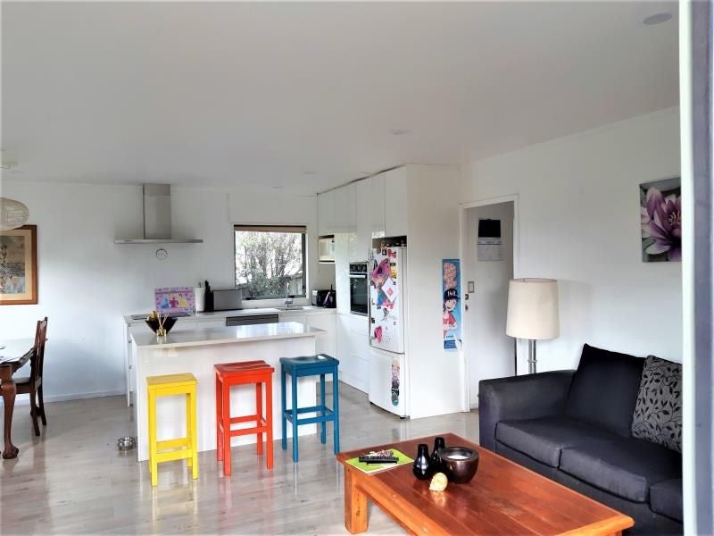 1/37 Lysander Crescent, Beach Haven, Auckland - Carousel 1