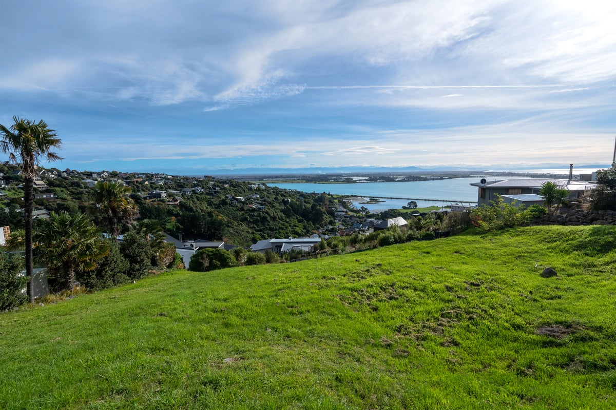 7 Broadview Lane, Redcliffs, Christchurch - Carousel 1