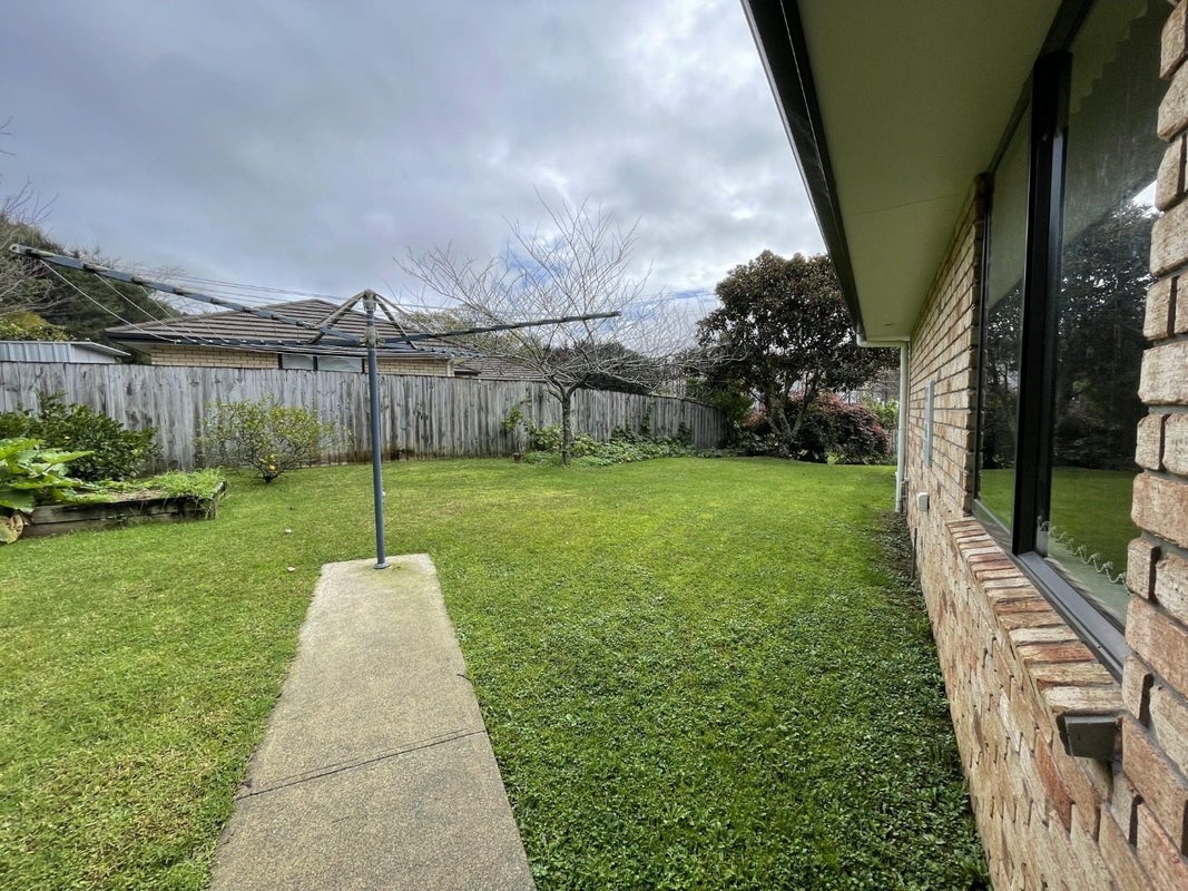 11 Brickworks Lane, Kamo, Whangarei - Carousel 15