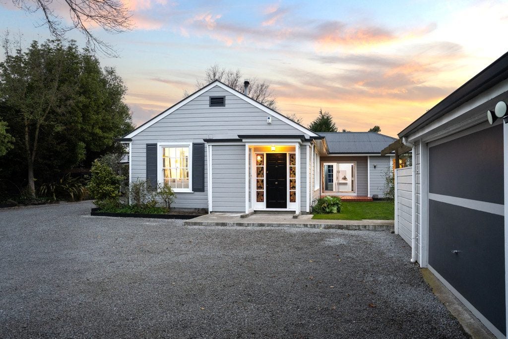 61 Grahams Road, Burnside, Christchurch - Carousel 2