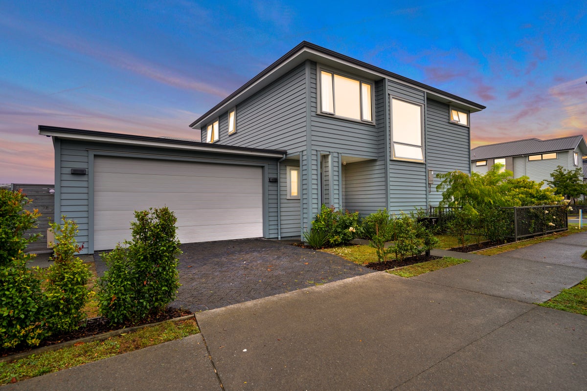 2 McEwan Street, Whenuapai, Auckland - Carousel 1
